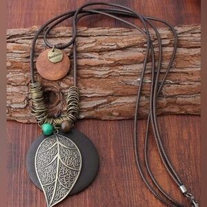 Vintage Lindenwold’s Fine Jewelers Cultured Pearl – Original 1950s/60s Packaging